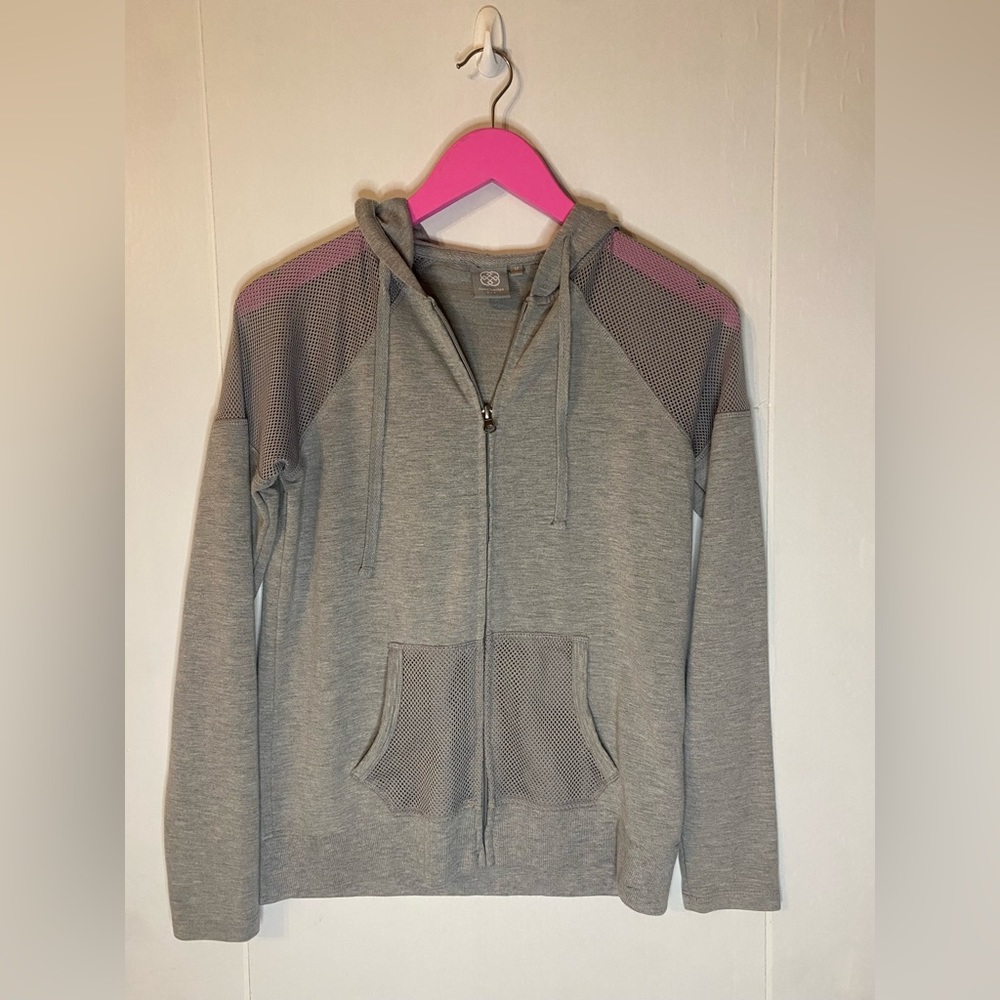 Daisy Fuentes Fit Gray Jacket Medium